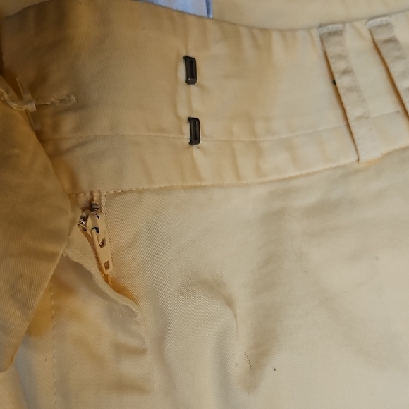 Light Yellow Shorts - Picture 3 of 4